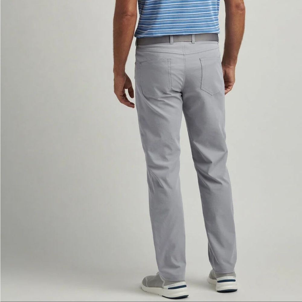 Peter Millar Crown Sport eb66 Performance Five-Pocket Pant Gale Gray Size 40x32 - Picture 2 of 12